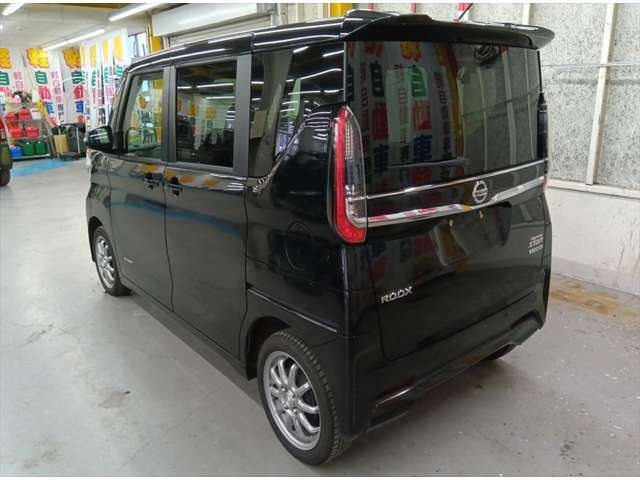 フレッシュなスタッフがいる札幌清田店！お気軽に声をかけて下さいね～♪