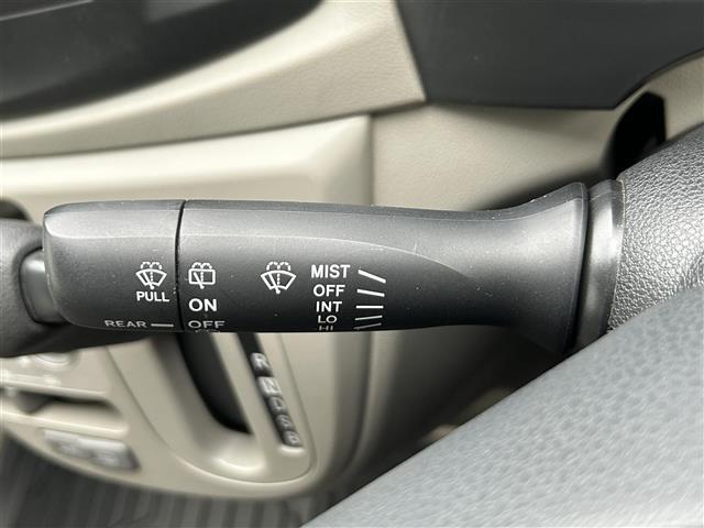 【運転席操作部】快適なドライブを楽しむための機能が装備されています！運転席から触れるので、使いやすいです！除菌プランいれていただくと、さらに清潔で安心していただけます！