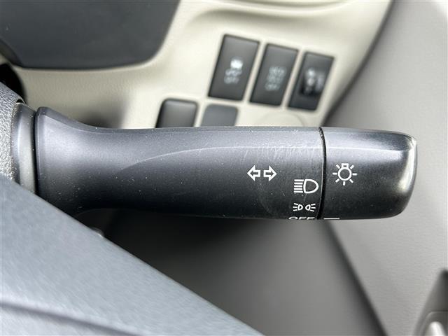【運転席操作部】快適なドライブを楽しむための機能が装備されています！運転席から触れるので、使いやすいです！除菌プランいれていただくと、さらに清潔で安心していただけます！