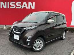 最大104項目を点検・整備法定点検の整備に加え、日産独自の点検整備を実施。基準を満たしていない消耗部品を交換いたします。