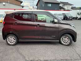 『ワイド保証1年』　12Vバッテリーは1年間走行距離無制限で無料保証。（ワイド保証ライトは3ヶ月間）