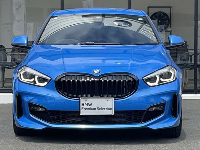 国道1号線に沿い横浜市営地下鉄「三ッ沢上町駅」から徒歩約10分。 BMW Premium Selection 横浜三ッ沢店 / 〒240-0062神奈川県横浜市保土ヶ谷区岡沢町322-3 / TEL：045-612-8488