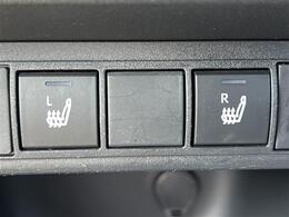 【快適温熱シート（シートヒーター）】寒い日はもちろん、夏の冷房中にも効果を発揮します。長時間座っていると負担のかかりやすい背中や腰、寒い日に冷えやすい脚部を暖めます！温度調節機能もあります。