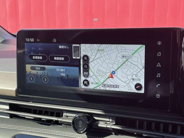 多機能ナビゲーションがあなたをしっかり目的地までサポートします。スマホのナビとは自車位置精度が違います。純正ナビなら保証も対象で安心です。
