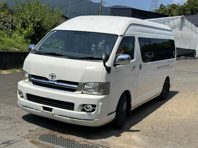 掲載していないお車も喜んでお探し致します☆『この車のこれくらいの走行距離・・』『この車のこの装備が・・』等、お客様のご希望をなんなりとお申し付けください！各種オークションより念入りにお探し致します♪