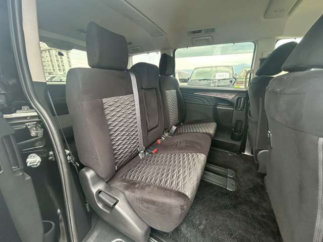 ◆純正10型ナビ◆マルチアラウンドモニター◆パワーシート（運転席）◆シートヒーター（運転席・助手席）◆前後ドライブレコーダー◆ETC