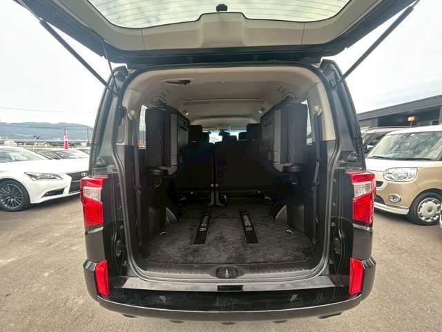 ◆純正10型ナビ◆マルチアラウンドモニター◆パワーシート（運転席）◆シートヒーター（運転席・助手席）◆前後ドライブレコーダー◆ETC