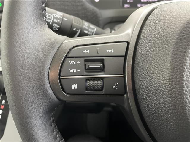 【運転席操作部】快適なドライブを楽しむための機能が装備されています！運転席から触れるので、使いやすいです！除菌プランいれていただくと、さらに清潔で安心していただけます！
