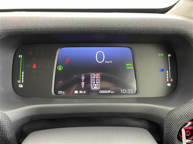 【スピードメーター】メーターがシンプルで見やすく運転しやすいですね！