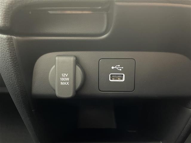 【運転席操作部】快適なドライブを楽しむための機能が装備されています！運転席から触れるので、使いやすいです！除菌プランいれていただくと、さらに清潔で安心していただけます！