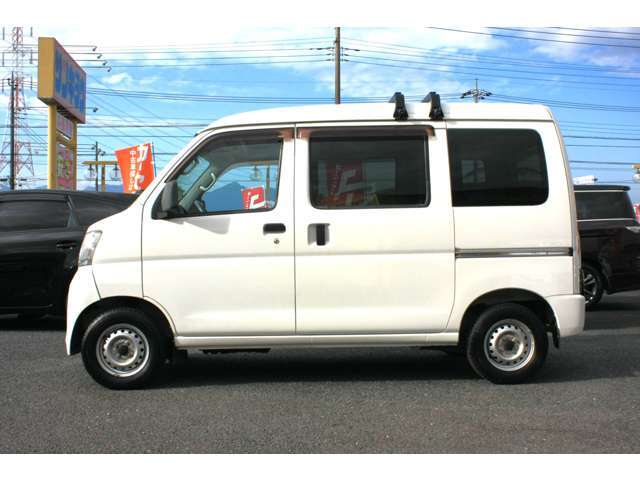 左サイドからのハイゼットカーゴです！プライベート、お仕事用でおすすめの一台です！お問い合わせはお気軽に027-343-4190☆sankyo8585＠net.email.ne.jp