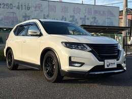 カスタムグリル/ローダウン/プロパイロット/全席シートヒーター/純正デカナビ/ナビ連動前後ドライブレコーダー/全方位カメラ/フルセグ/Bluetoothオーディオ/ETC/ツィーター/HDMI/パワーバックドア/純正マット/バイザ