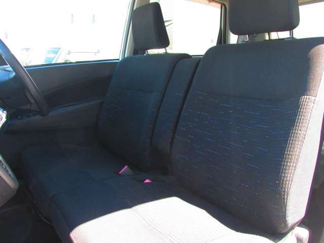 全車両総額販売！管轄陸運局（尾張小牧、春日井、一宮ナンバー）以外の登録の場合、別途登録料必要になります。