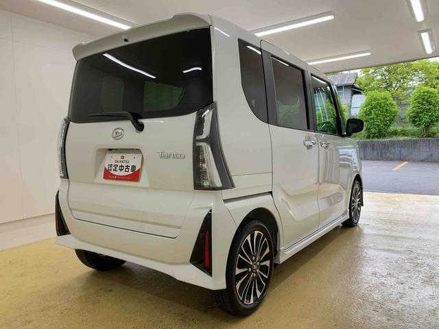 当店では車両本体価格以外に、諸費用を含めた支払総額も表示しておりますので、お客様の予算にピッタリのおクルマお選びができます。コーティングやJAFをセットにしたオトクな購入パックも好評です。