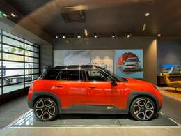 ♪2年間保証走行距離無制限MINI　NEXT♪エンジンやトランスミッション、ブレーキなどの主要部品は2年間走行距離無制限で保証します。万一、修理が必要な場合は工賃まで含めて無料で対応。