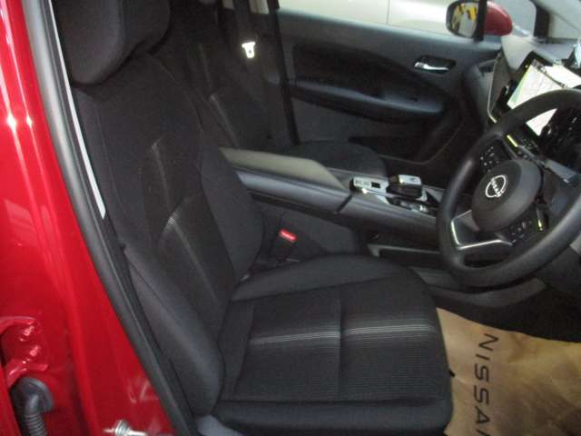 使いやすく見やすい運転席周り