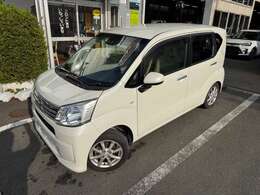 この度は、当社のお車をご覧頂き誠にありがとうございます。お車の状態や、装備の詳細はご連絡ください。担当者がご案内させていただきます