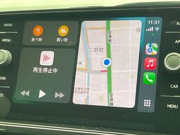 ●Apple　Car　Play：スマホとの有線接続で、ナビ・オーディオ再生などスマホのアプリ機能が画面でも使える便利機能です！