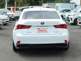 お問い合わせの車輌はダイハツホットステーション戸次店に展示しています。ご問い合わせは：TEL097-597-6699：までお気軽にご連絡下さい♪