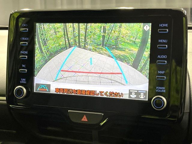 【バックカメラ】駐車時に後方がリアルタイム映像で確認できます。大型商業施設や立体駐車場での駐車時や、夜間のバック時に大活躍！運転スキルに関わらず、今や必須となった装備のひとつです！