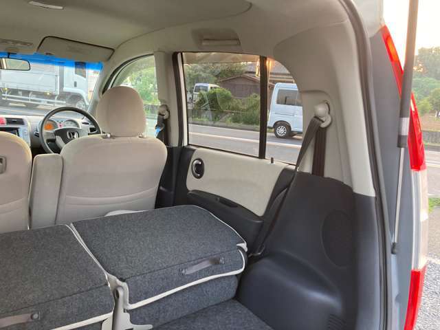 オイル交換工賃込軽自動車なら交換工賃込￥4000-で承ります！日頃の感謝をこめて格安プライスにて行わさせて頂いております！当社でご購入されてないお客様もお気軽にご利用ください！https://peace-auto.jp/