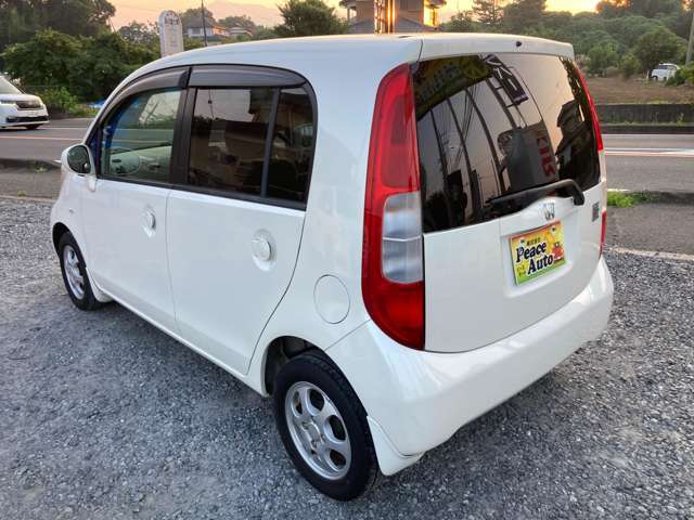 すぐ乗って帰れるシステムのってカエールシステムを採用！車検が残っているお車を気に入ったらその場で乗って帰れます！（条件等あります。スタッフにお尋ねください）1か月以内に名義変更して頂ければOK！