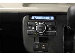 オートエアコン装備ですので、とっても快適！