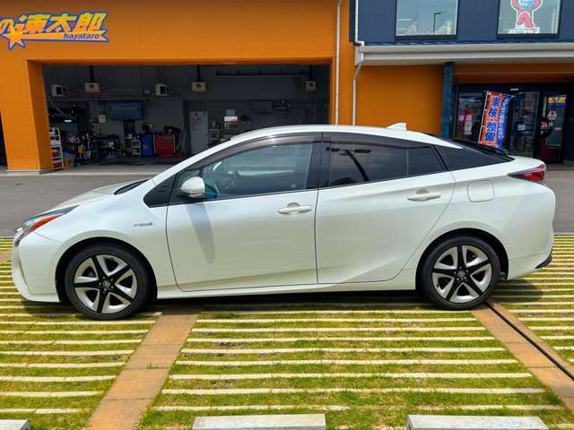 中古車って、実は全部”一点もの”。だから、いろんなお店を見て比べてみるのが正解です！「買うつもりはまだないけどちょっと見てみたい」って方も、大歓迎です。お気軽に来店ください！