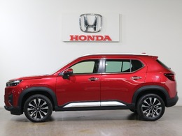 ボディカラーはイルミナスレッドメタリックです。