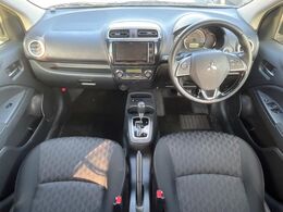 グループ総在庫数約30，000台！！全国の系列店からメーカー・車種問わずご紹介出来るので、あなたにピッタリのお車が見つかるはずです♪まずはお問い合わせ下さい☆