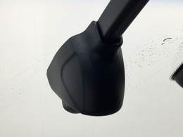 もしもの衝突の時、あなたの走行状態をしっかりと記録するドライブレコーダーも付いているので、万が一の時にも安心です。