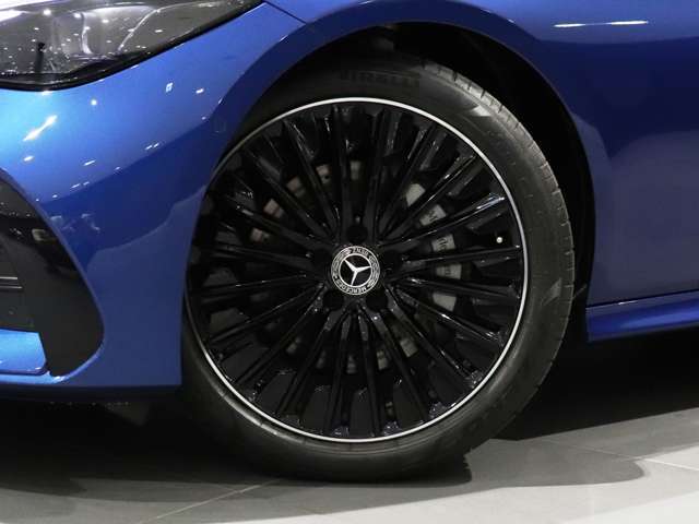 ブラックペイントAMG19インチAWになります！