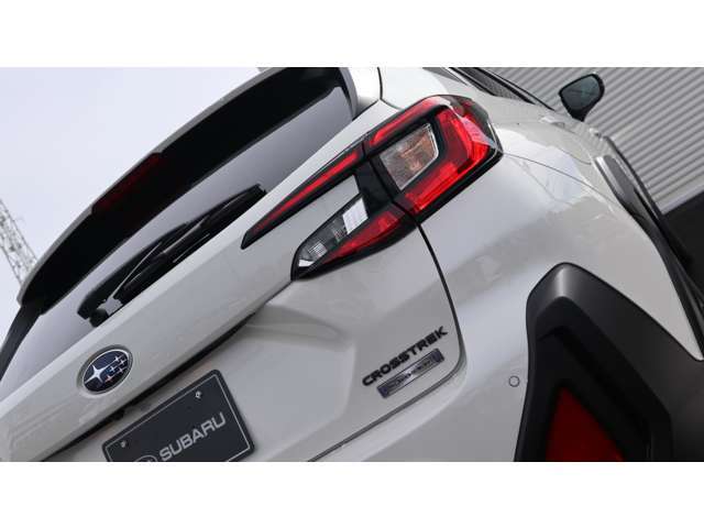 当店は、アフターサービスも充実です。自社工場も完備していますので、点検から車検・お車の修理・板金も受け付けております。ご購入後も安心してお乗りいただける様、全力でお手伝いいたします。