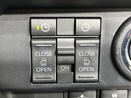 【両側パワースライドドア】スマートキーや運転席のスイッチで後席両側スライドドアの開閉が可能♪電動だから力を入れてドアを開ける必要が無く、小さなお子様でも簡単に開け閉めでき快適です♪