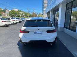 BMW認定中古車は、徹底した納車前点検とBMWメカニックが持つ高い技術力で、 高いクオリティを保っています。