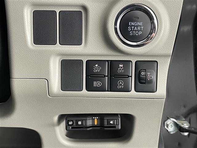 【運転席操作部】快適なドライブを楽しむための機能が装備されています！運転席から触れるので、使いやすいです！除菌プランいれていただくと、さらに清潔で安心していただけます！