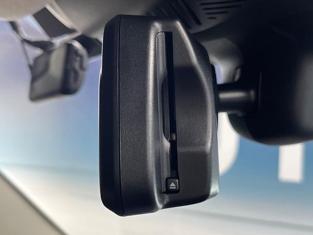 ●ETC車載器内蔵ルームミラー：お引き渡し時には再セットアップを実施後、お渡しいたします。マイレージ登録に関してもお気軽に担当営業までお尋ねください。