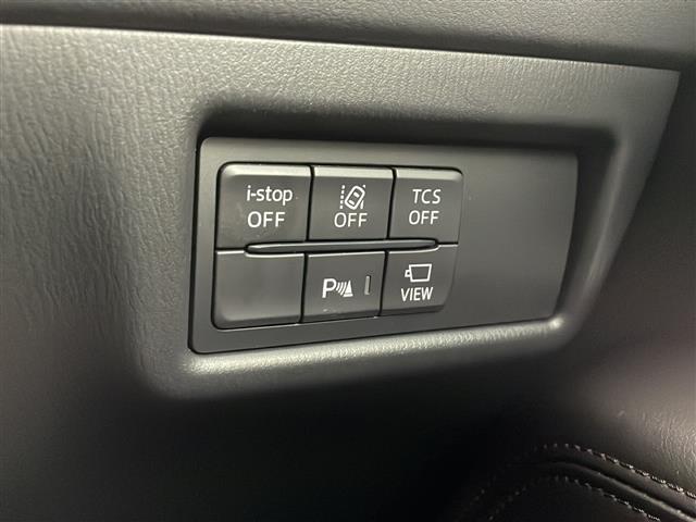 【運転席操作部】『運転席周辺の装備』の画像になります。快適なドライブを楽しむための機能が装備されています！運転席から触れるので使いやすいです！