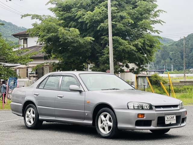 走行距離管理システム通過済み車両ですので実走行です。