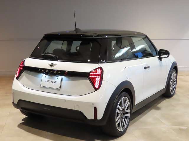 MINIファイナンシャル・サービスでは、お客様により快適なMINIライフを楽しんでいただくための安心なローンプランをご用意しております。
