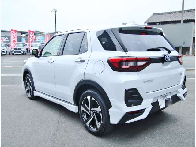 相浦自動車は柳川市内でたくさんの車種を展示販売しております！！アクア、ヴェゼル、ハスラー、N-BOX、ベンツ、BMW、レヴォーグ、86、レクサス、NX、RX、CX5、MINI、デリカ、プリウス、、、