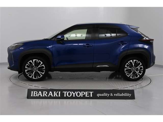 『 ヤリスクロス　ハイブリッド　Z 』入荷しました。お気軽にお問い合わせください。