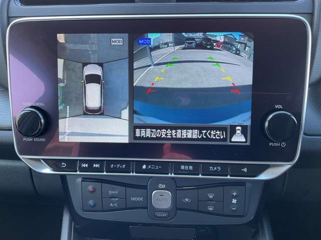 クルマを上から見下ろした状態で表示するアラウンドビューモニター付き。MOD（移動物 検知）機能に加え、トップ・フロント・サイドブラインド・バックビューの切り替えが可能です。