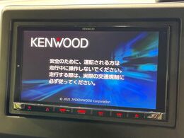 【ナビゲーション】使いやすいナビで目的地までしっかり案内してくれます。各種オーディオ再生機能も充実しており、お車の運転がさらに楽しくなります！！