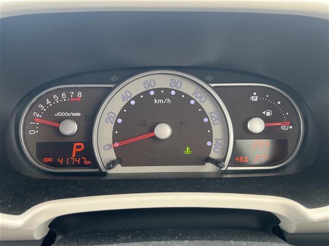 ◆運転席の画像です。店舗にて現車の確認もいただけますので、お電話で在庫のご確認の上是非ご来店くださいませ！！！