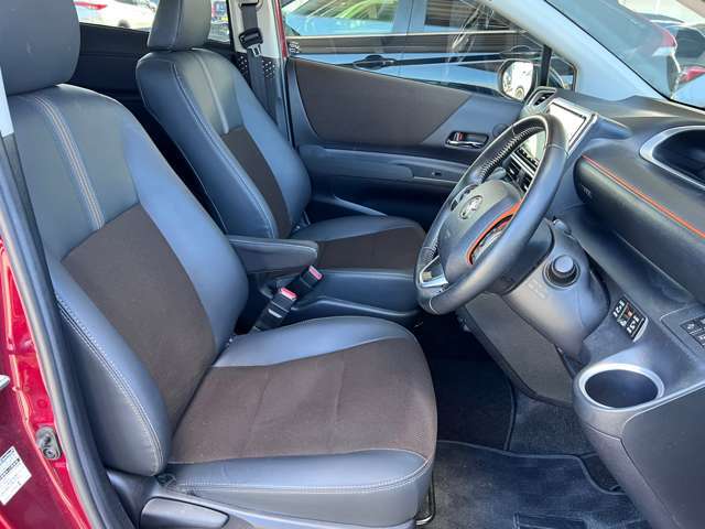 【充実した保証と質の高い整備】中古車は納車前の質の高い整備とメンテナンスが非常に重要です。幅広い保証はもちろん「新車感覚でお乗りいただける」よう、研修をうけた質の高い整備を納車前に実施しています☆