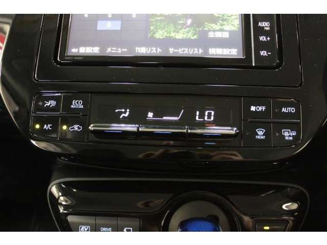オートエアコン操作部