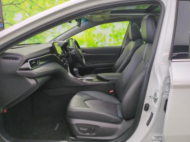 WECARSでは各商談席に大型モニターをご用意しております！見やすい大画面でゆったりと全国の在庫をご覧いただけます！是非ご来店お待ちしております！