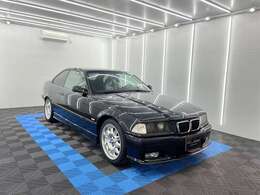ドライブするとこの車の完成度に驚かされます。