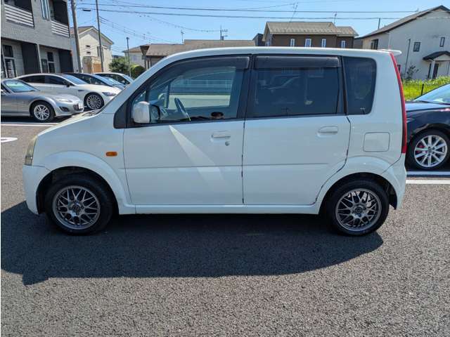 電車でお越しの際は、TXみどりの駅が最寄りとなります。事前にお電話頂ければお迎えに参ります。